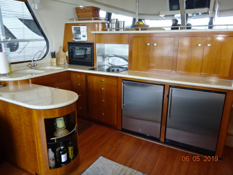 2000 Carver 530 Voyager pilothouse