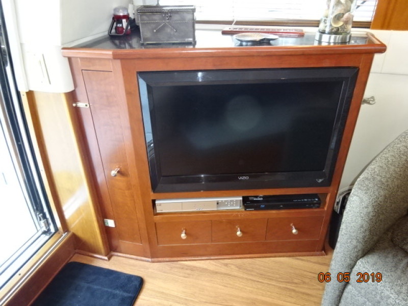2000 Carver 530 Voyager pilothouse