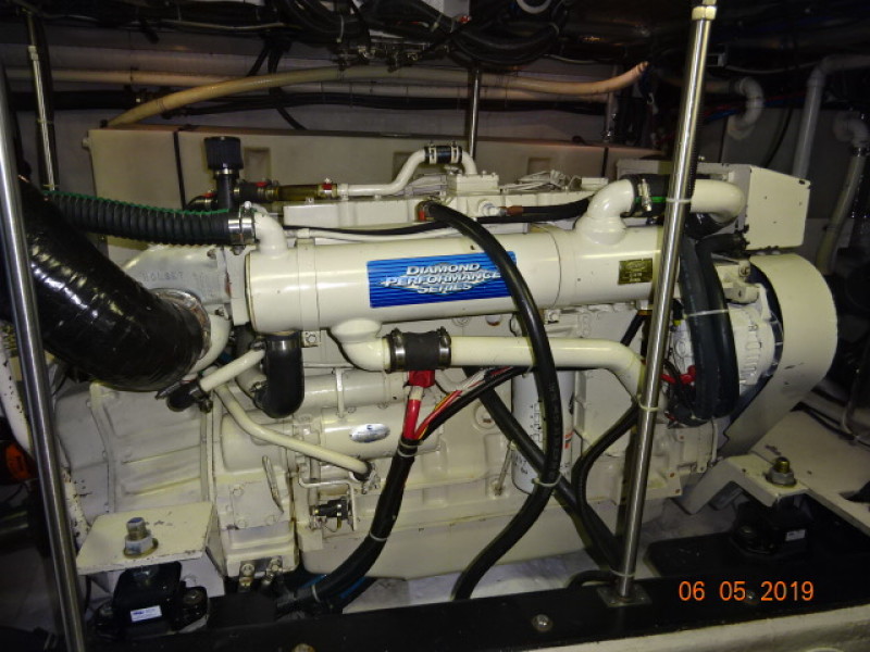 2000 Carver 530 Voyager pilothouse