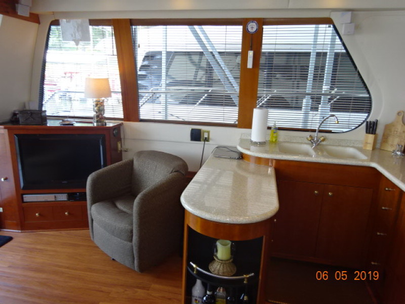2000 Carver 530 Voyager pilothouse