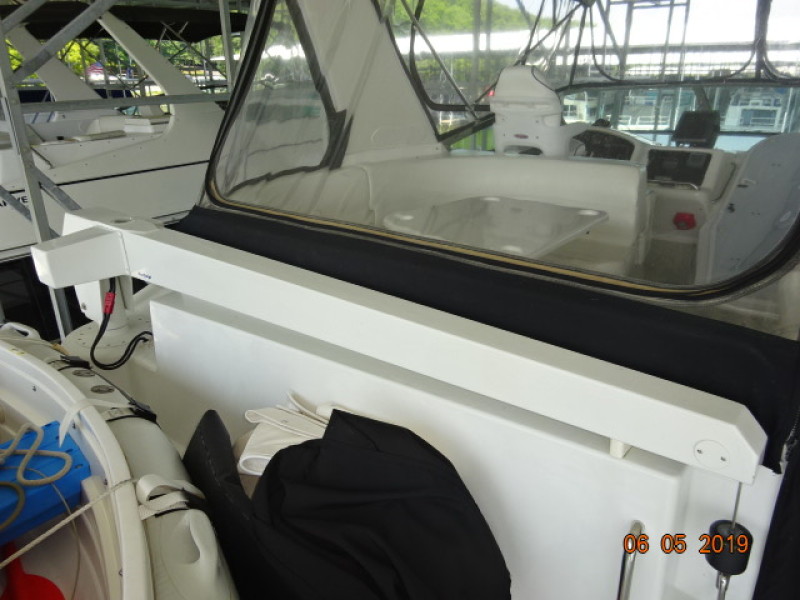 2000 Carver 530 Voyager pilothouse