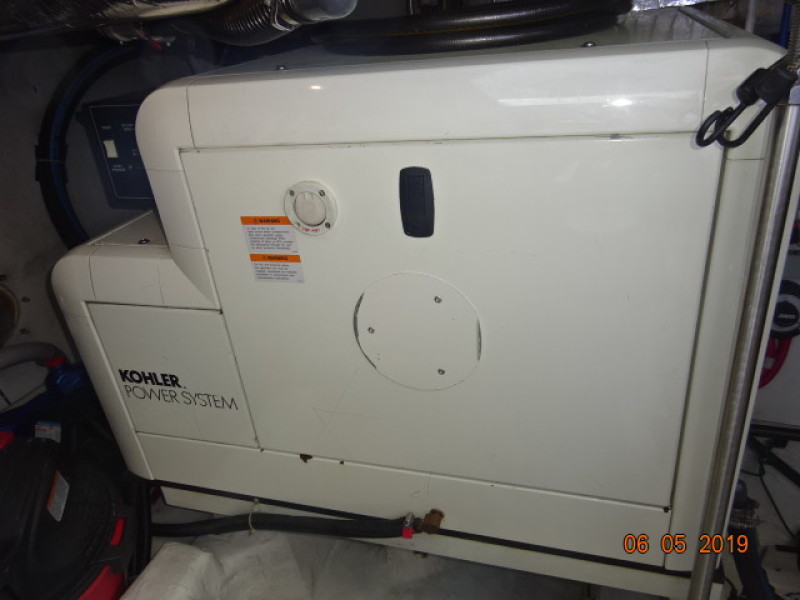 2000 Carver 530 Voyager pilothouse