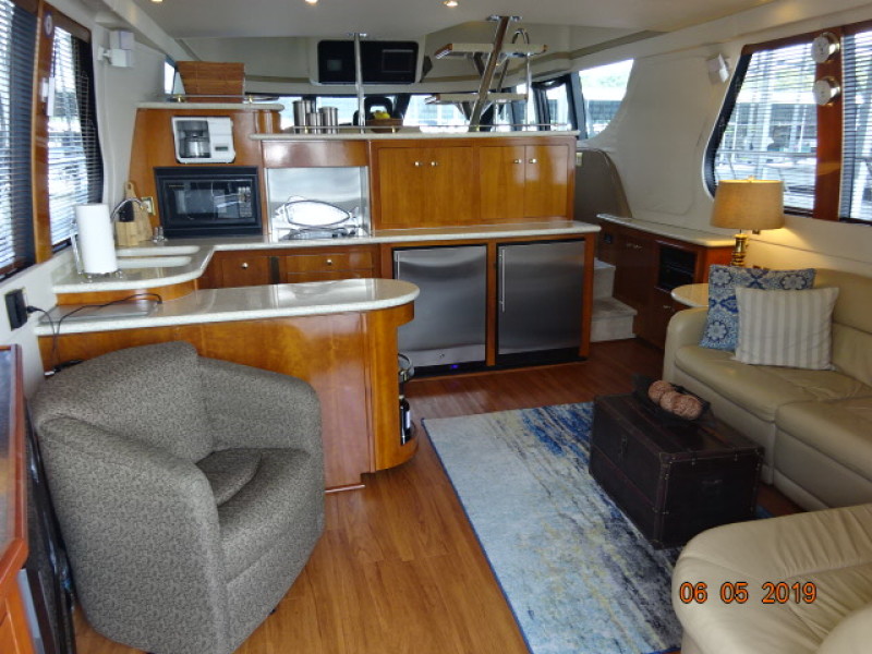 2000 Carver 530 Voyager pilothouse