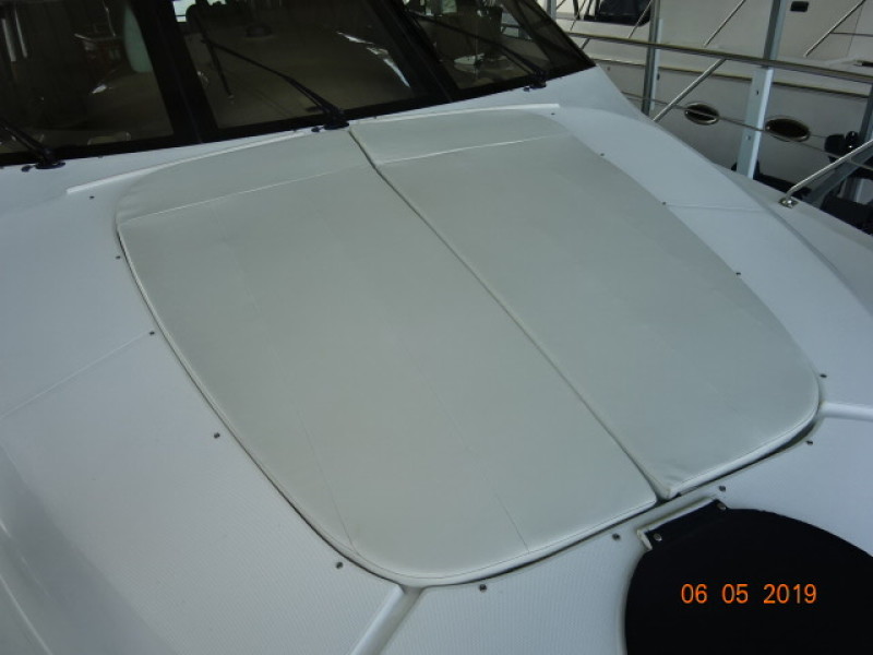 2000 Carver 530 Voyager pilothouse