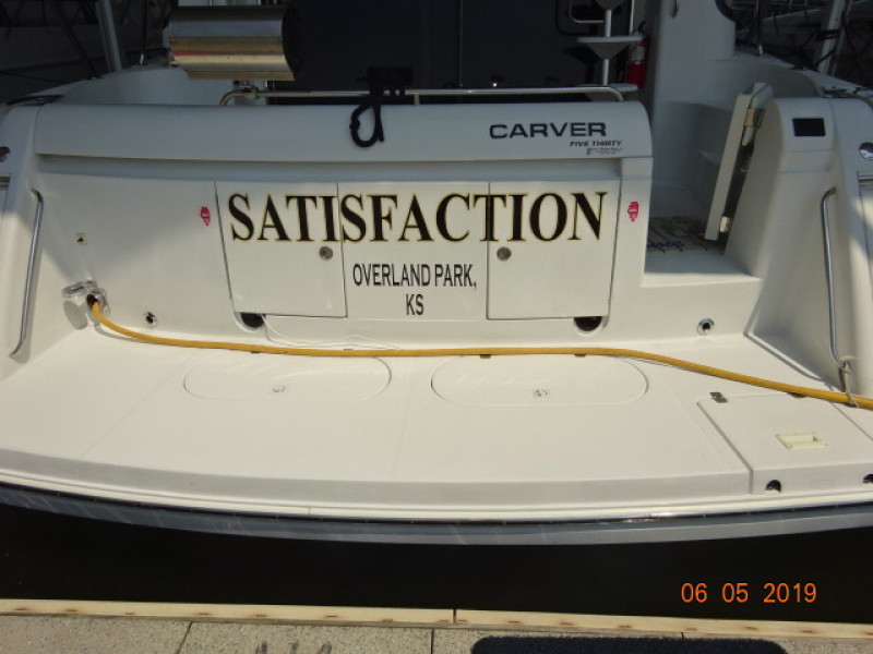 2000 Carver 530 Voyager pilothouse
