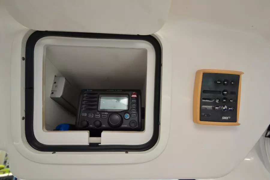 2005 Sea Ray 500 Sedan Bridge