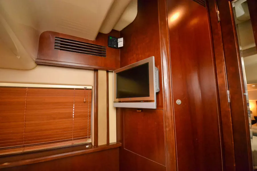 2005 Sea Ray 500 Sedan Bridge