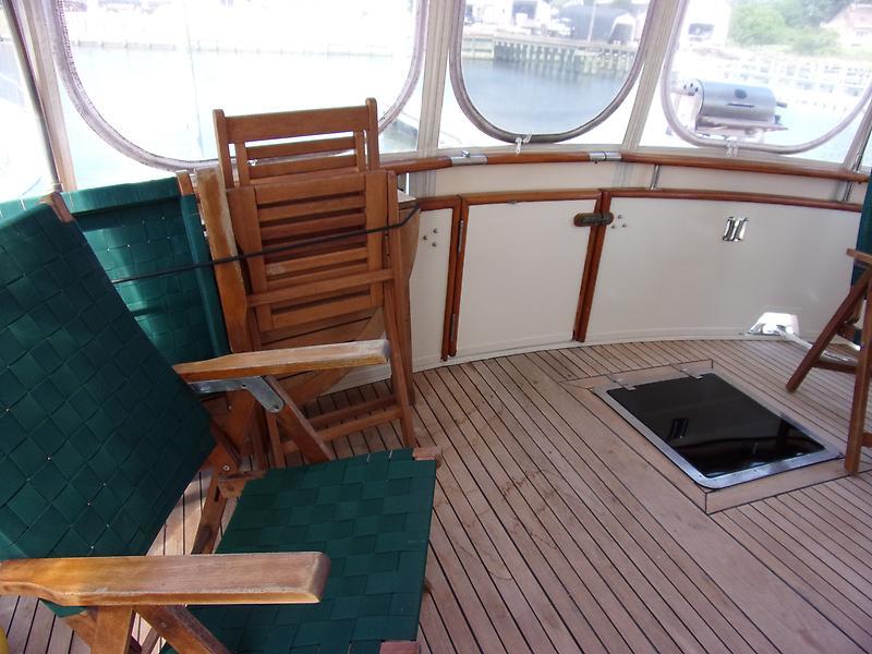 1985 President motor yacht