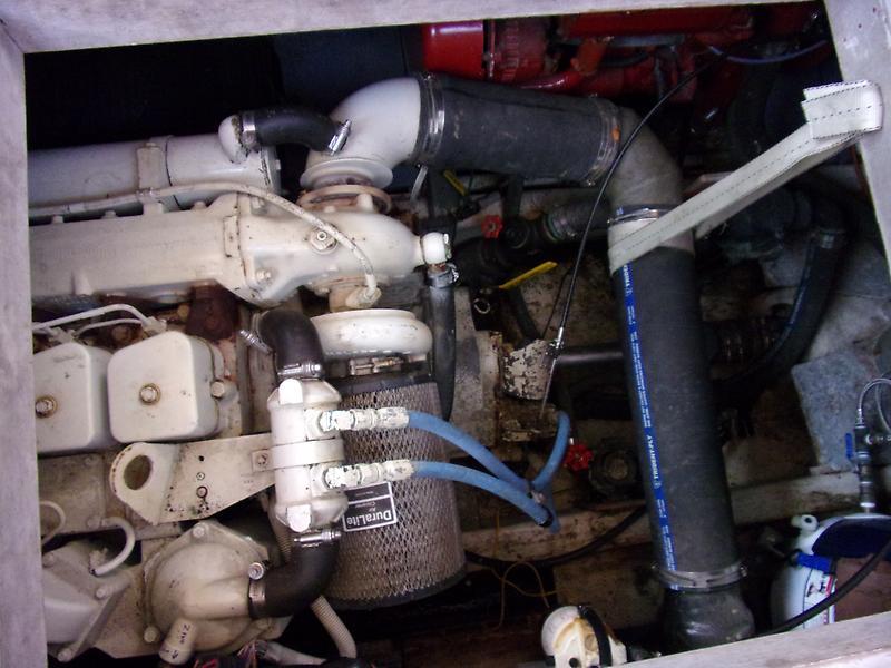 1985 President motor yacht