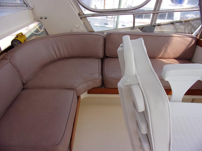 1985 President motor yacht