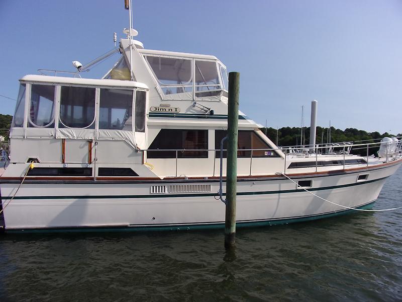 1985 President motor yacht