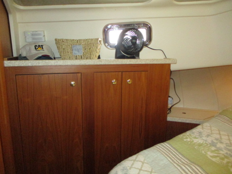2002 Mainship 390