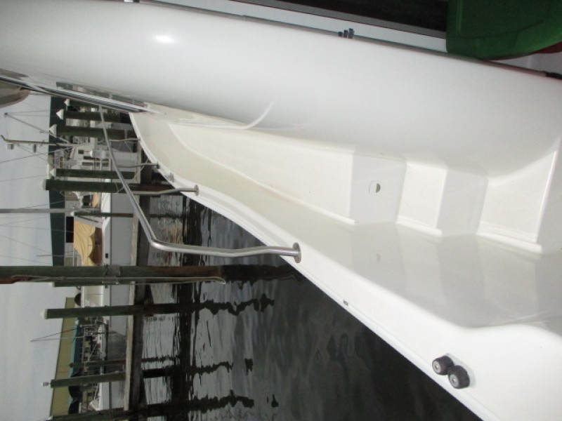 2002 Mainship 390