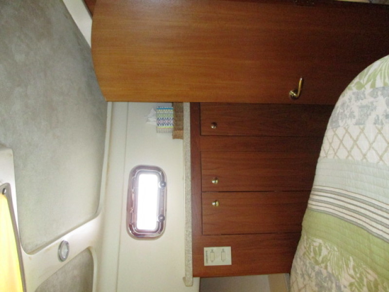 2002 Mainship 390