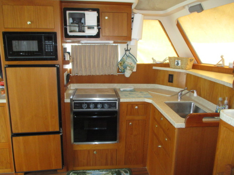 2002 Mainship 390