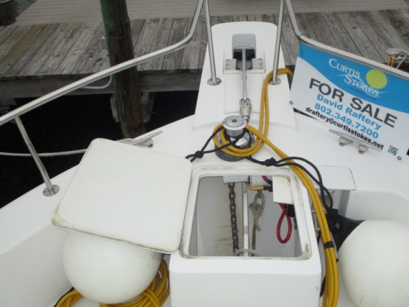 2002 Mainship 390