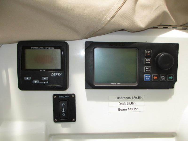 2002 Mainship 390