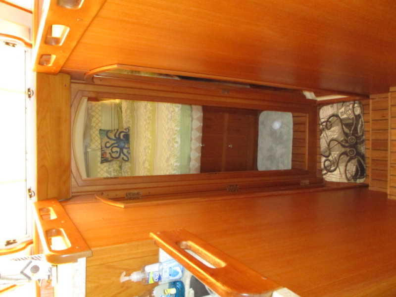 2002 Mainship 390