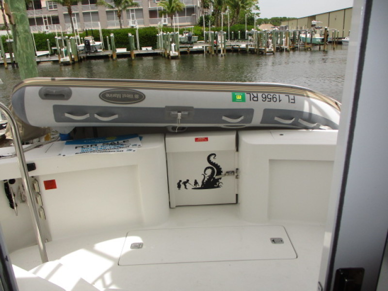 2002 Mainship 390