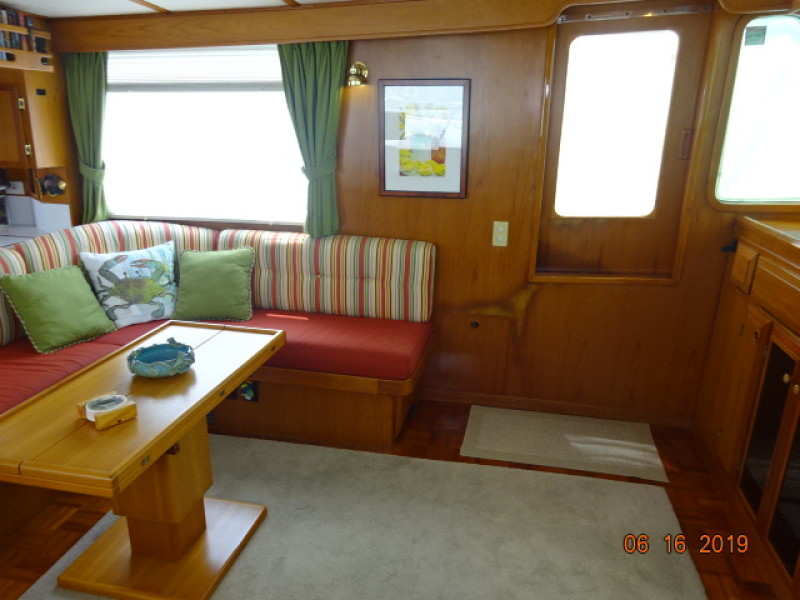 2001 DeFever offshore cruiser
