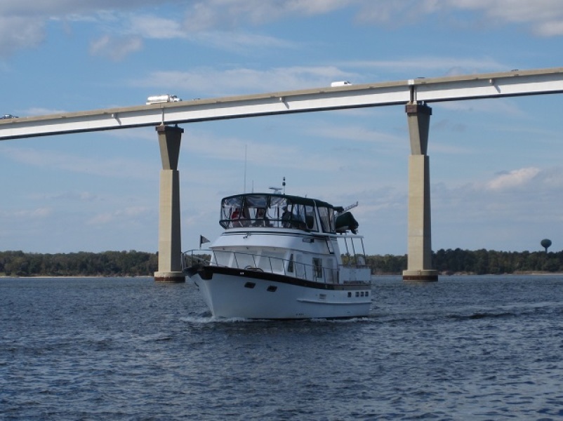 2001 DeFever offshore cruiser
