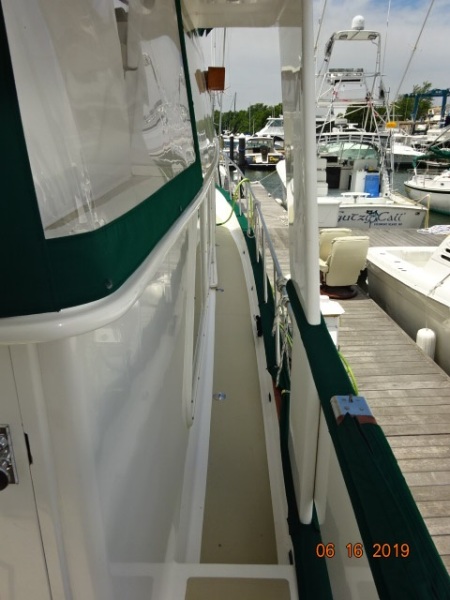 2001 DeFever offshore cruiser