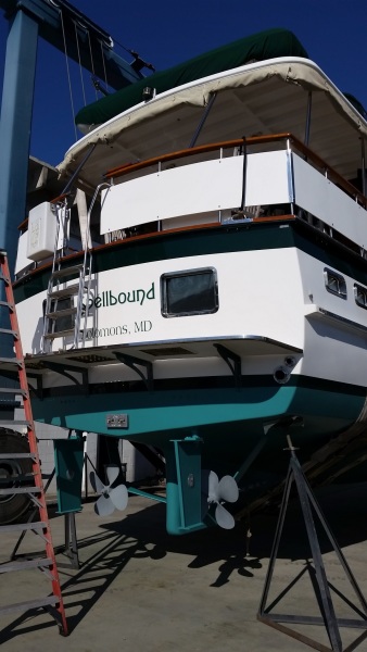 2001 DeFever offshore cruiser
