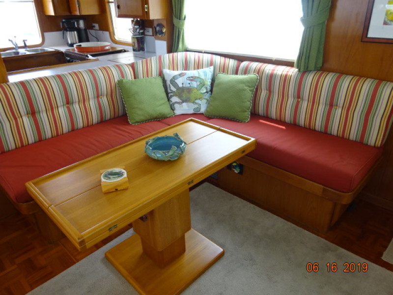 2001 DeFever offshore cruiser