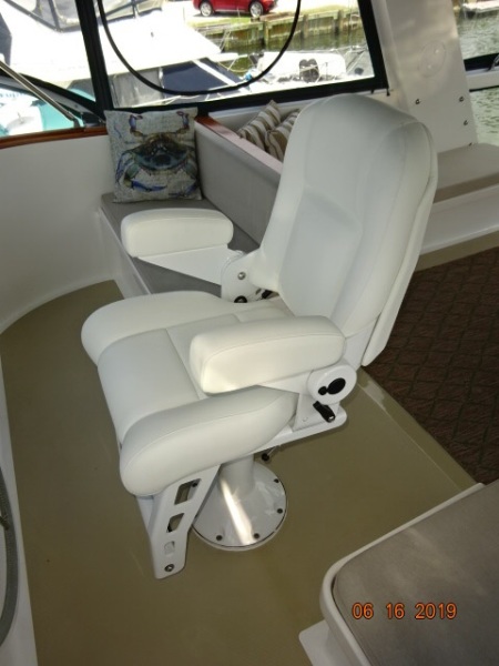 2001 DeFever offshore cruiser