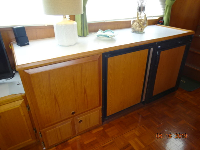 2001 DeFever offshore cruiser