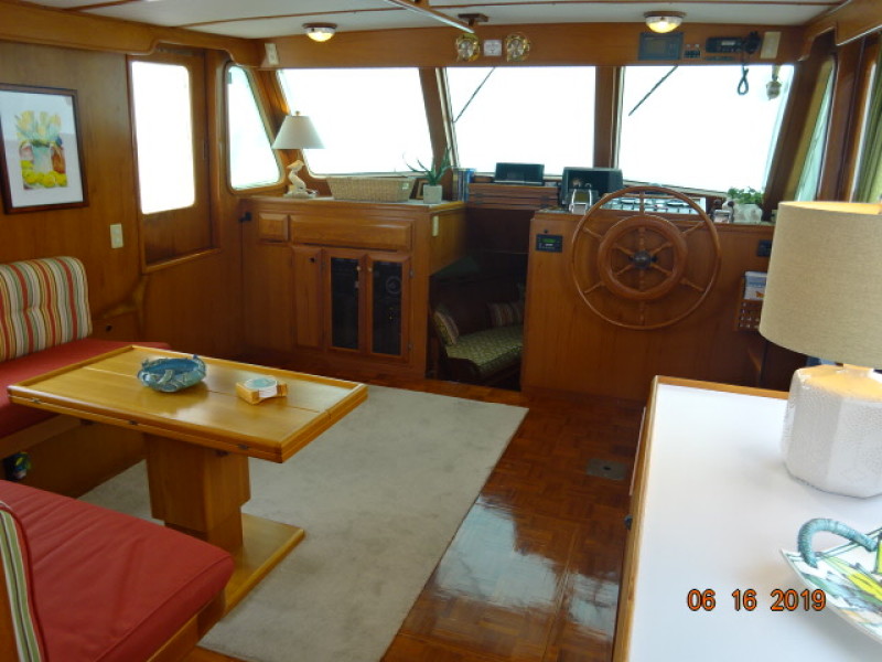 2001 DeFever offshore cruiser