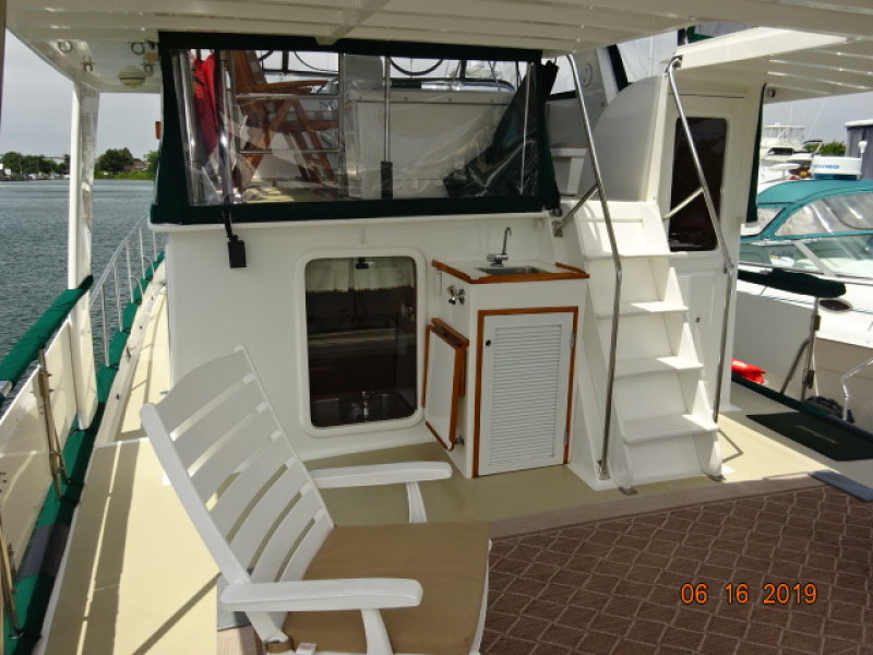 2001 DeFever offshore cruiser