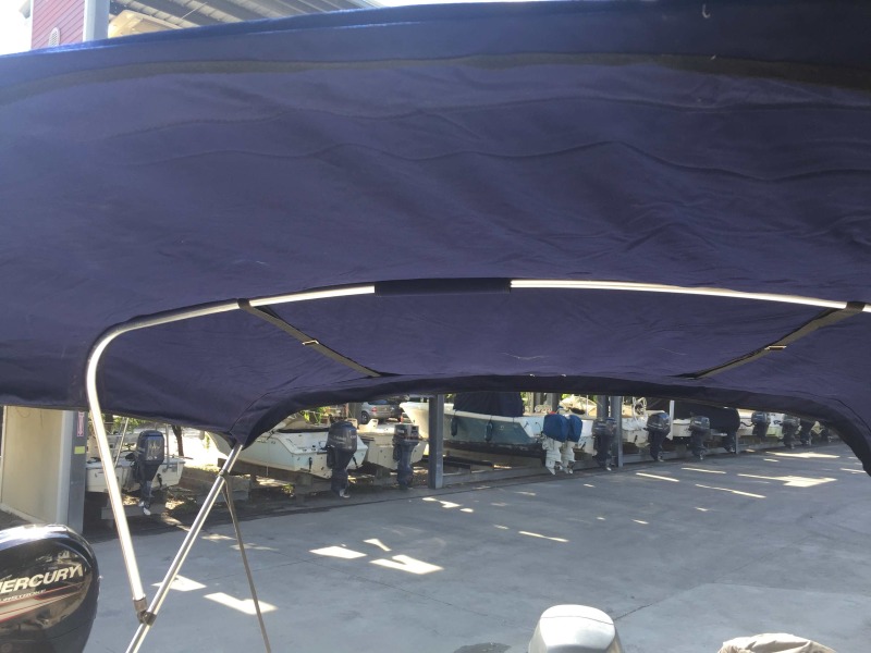 1999 Sea Hunt Triton 172