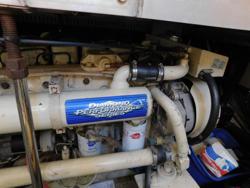 1998 Carver 405