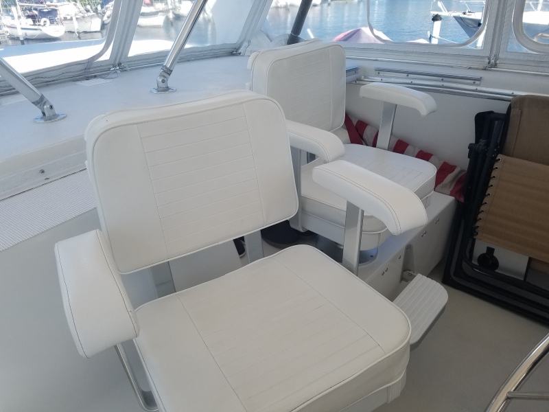 1990 Chris-Craft Catalina