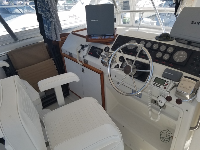 1990 Chris-Craft Catalina