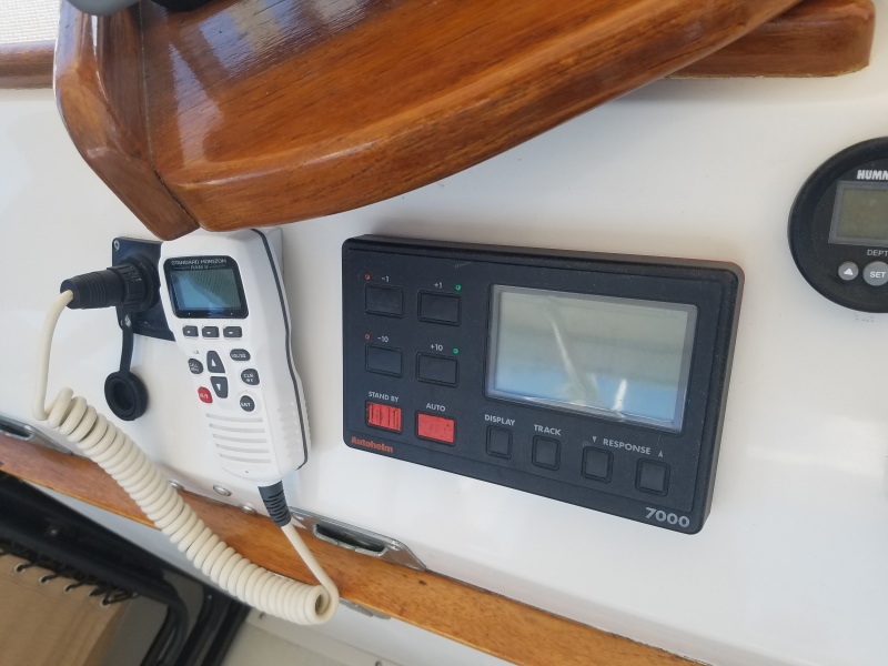 1990 Chris-Craft Catalina
