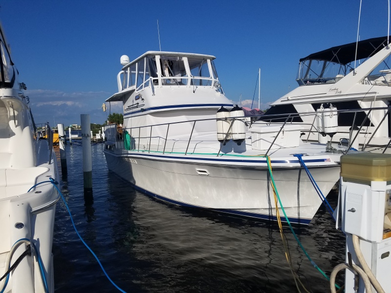1990 Chris-Craft Catalina