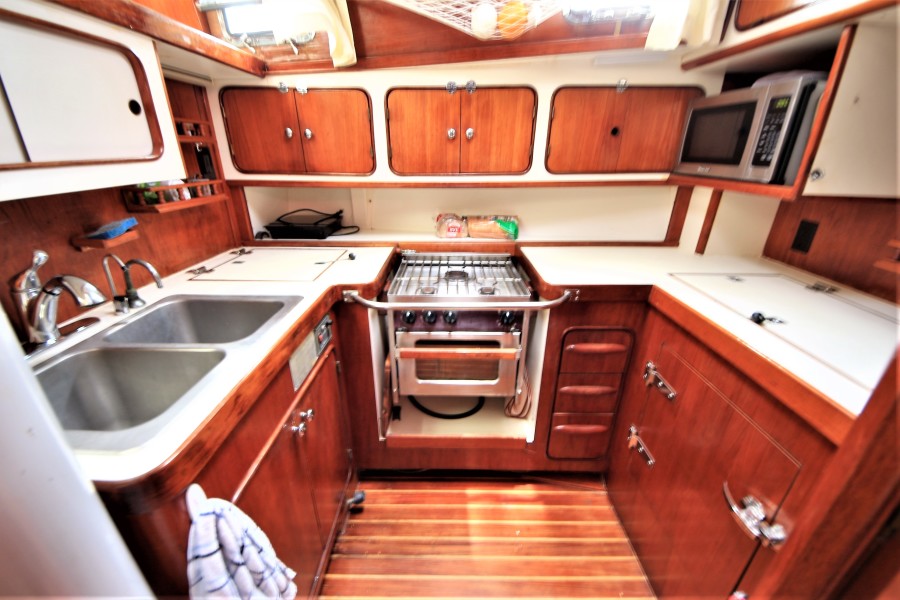 1980 Gulfstar Sailmaster - Photo 8