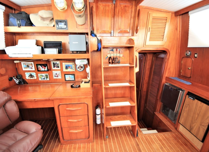 1980 Gulfstar Sailmaster - Photo 12