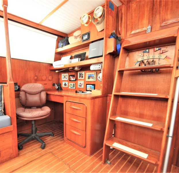 1980 Gulfstar Sailmaster - Photo 13