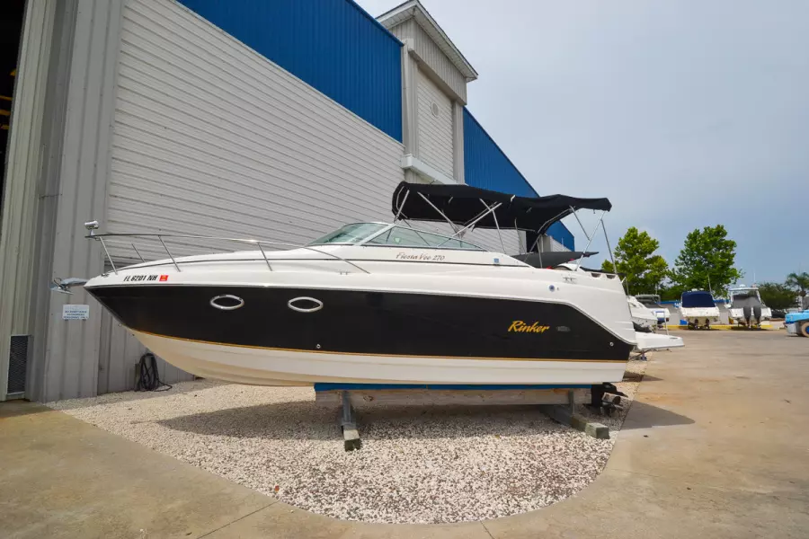 Rinker 270