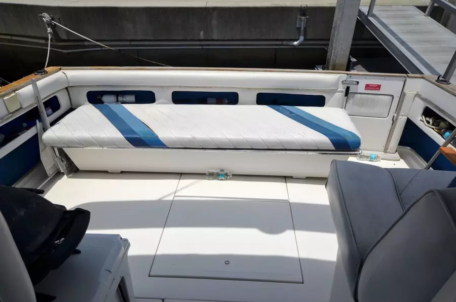 1988 Sea Ray 340 Express Cruiser