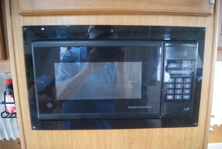 1998 Mainship 350