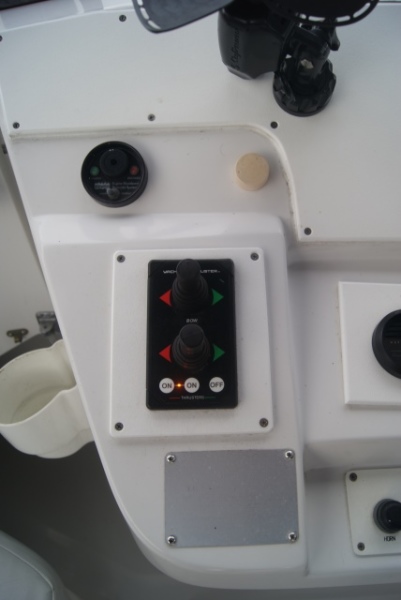 1998 Mainship 350