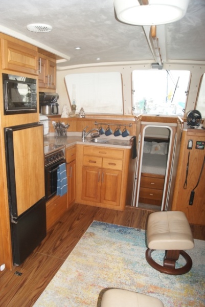 1998 Mainship 350