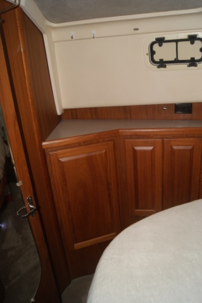1998 Mainship 350