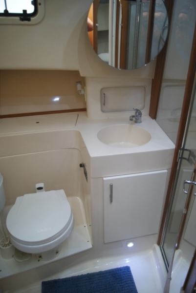 1998 Mainship 350
