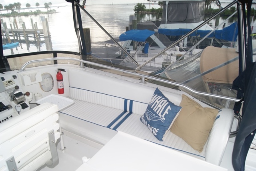 1998 Mainship 350