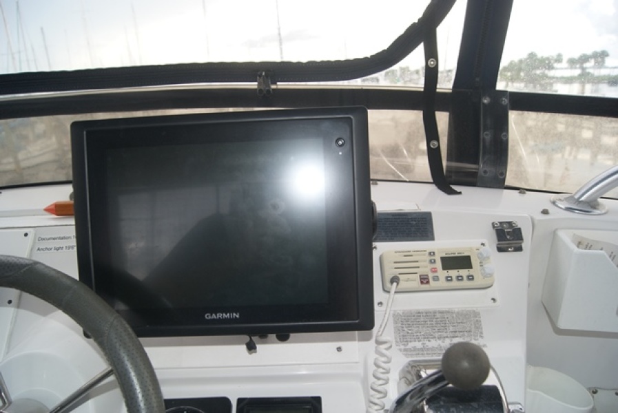 1998 Mainship 350
